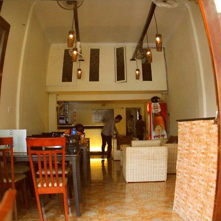 B52 Hostel Phnom Penh Exterior foto