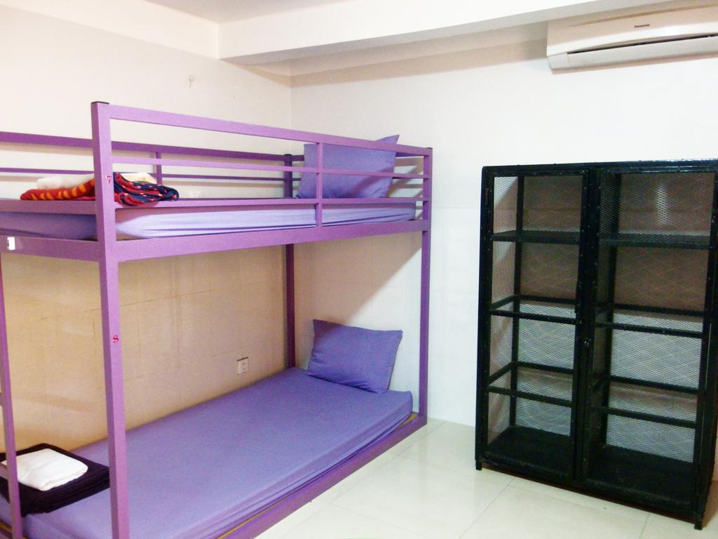 B52 Hostel Phnom Penh Habitación foto