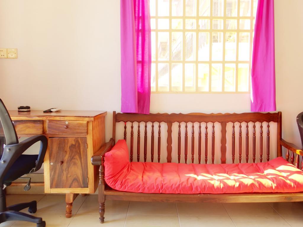 B52 Hostel Phnom Penh Habitación foto